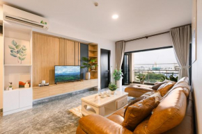 Exclusive 2-3 Bedroom Apartment in District 1 FREE Pool Gym Sauna